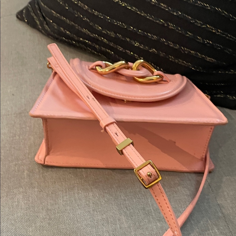 Zara mini Pink Handbag with Gold Accents and crossbody removable strap - Picture 5 of 7
